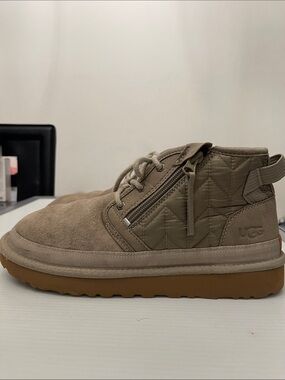 UGG WINTER NEUMEL ZIP QUITTING BOOT MENS SIZE 11